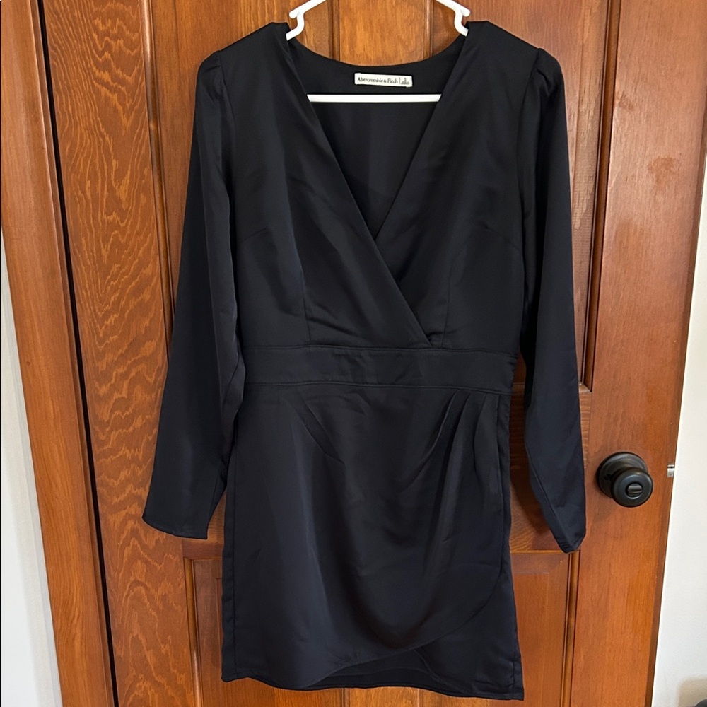 Abercrombie Black Long Sleeve Satin Wrap Dress size S